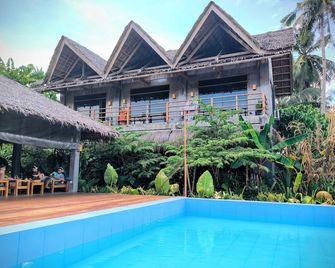 The Ohm Siargao Resort - General Luna - Pool