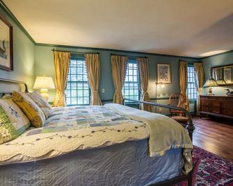 Fireplace, Ski-Okemo, Apple Trees, Piano, Amazing Views, Firepit, Priory, Pool, Fields, Theatre! - Weston - Habitación