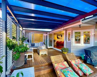 Mimosa House - Mount Victoria - Patio