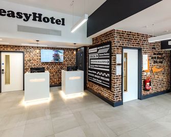 easyHotel Milton Keynes - Milton Keynes - Lobby