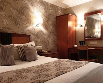 Red Lion Hotel - Basingstoke - Slaapkamer