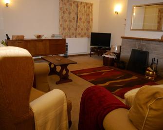 A Home From Home At The Crossroads Of The Scottish Highlands - Invergarry - Soggiorno