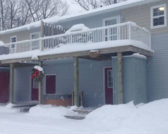 Copper view condo# 1 Snow River resort - Wakefield - Edificio