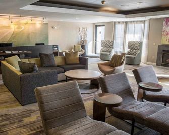 Courtyard by Marriott Norwich - Norwich - Sala de estar