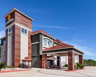 La Quinta Inn & Suites by Wyndham Lumberton - Lumberton - Edificio