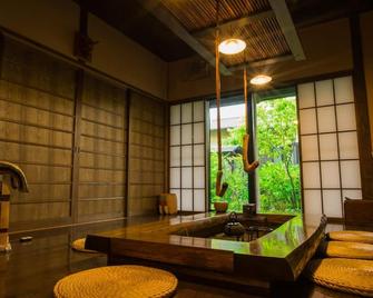 Yurari Rokumyo - Yufu - Building