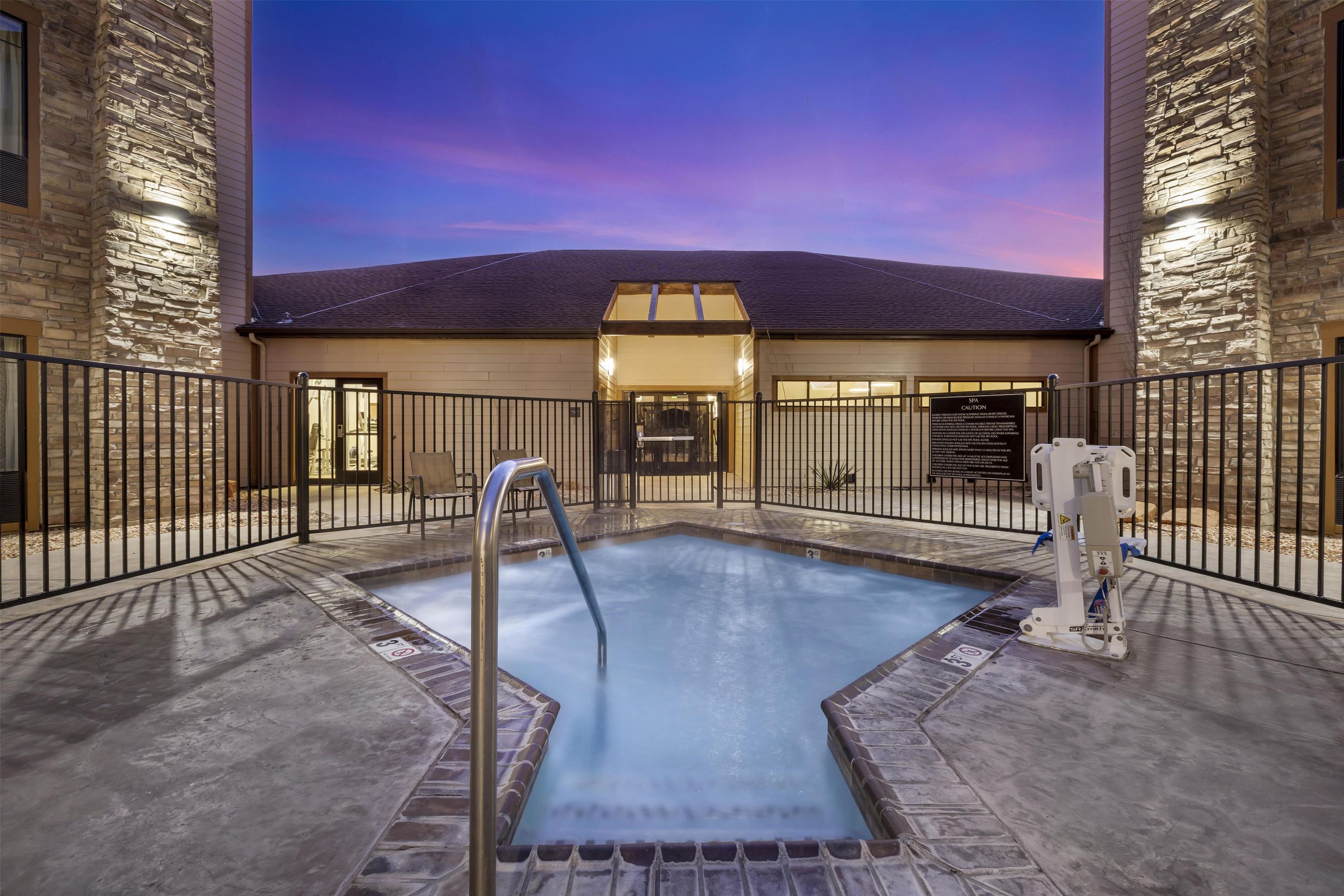 Best Western Plus Bryce Canyon Grand Hotel - Bryce - Pool