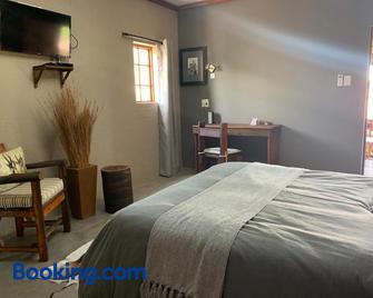 Country Lodge - Upington - Camera da letto