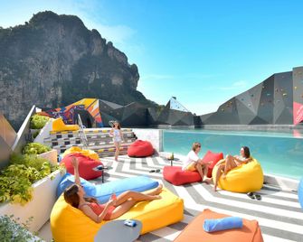 Cosi Krabi Ao Nang Beach - Ao Nang - Bazén