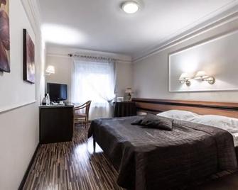 Wzgórze Toskanii Conferences & Restaurant - Przeźmierowo - Bedroom
