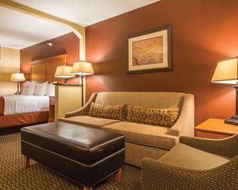 Best Western Plus Deer Park Hotel and Suites - Craig - Camera da letto