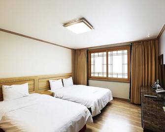 에이스가족관광호텔 - 고한