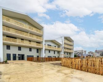 L'Arena - Balcon et Parking privé - Villepinte - Bâtiment