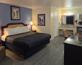 Rodeway Inn and Suites Blythe I-10 - Blythe - Slaapkamer