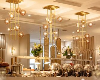 Uma Hotel and Residences - Naga - Salle de banquet