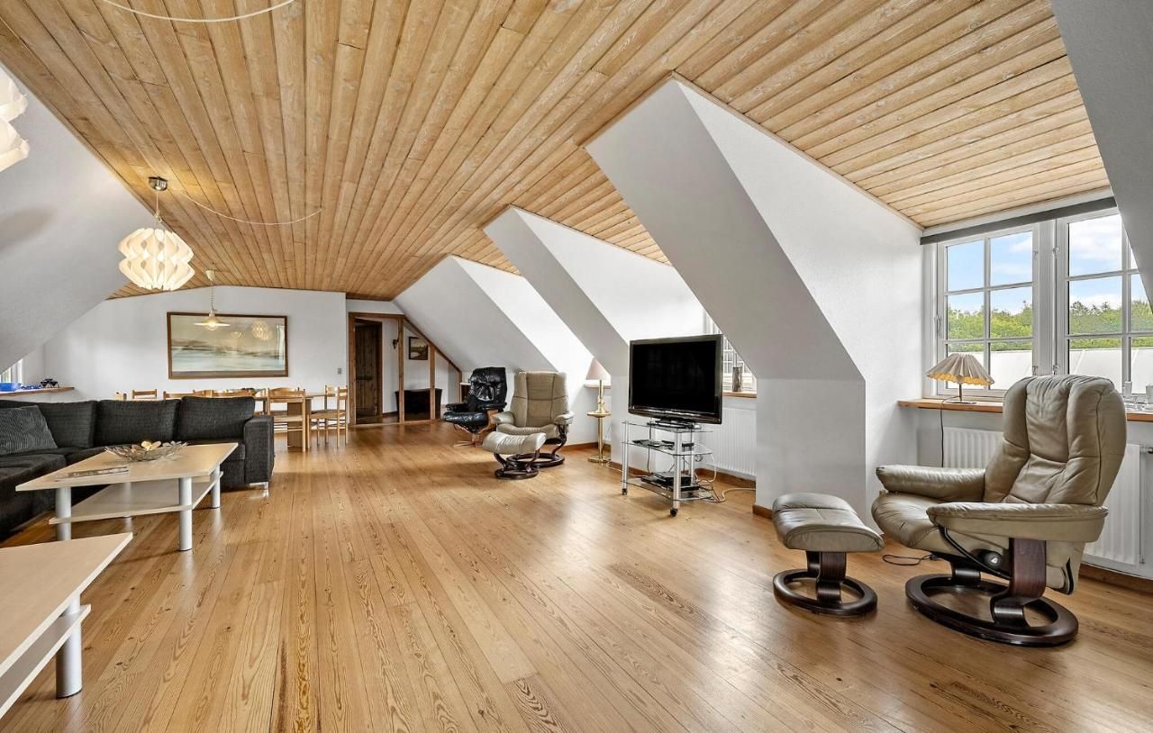 Amazing home in Kjellerup with sauna – Karup