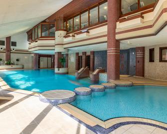 Whitewater Spa & Leisure Club - Ulverston - Piscina