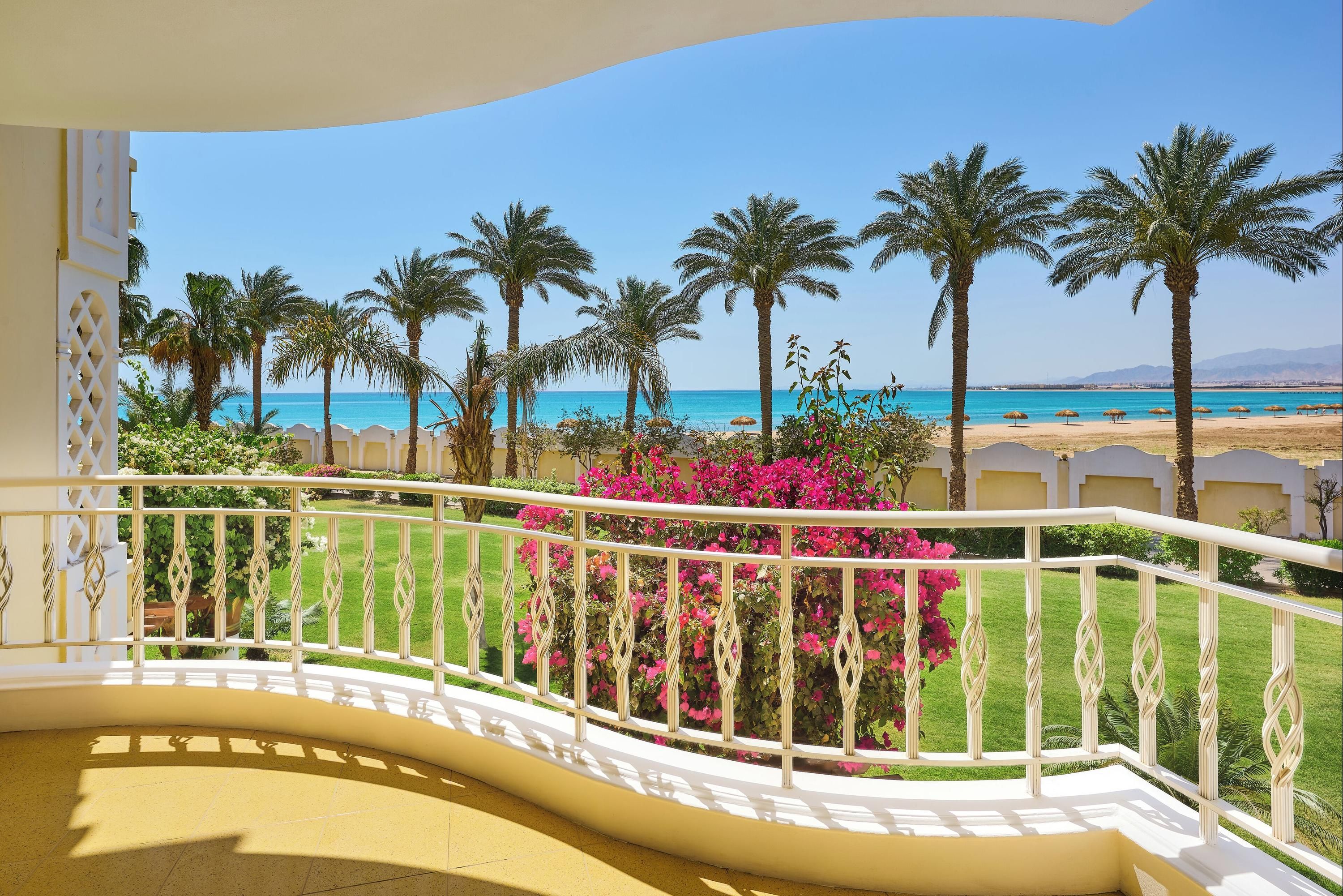 Palm Royale Resort - Soma Bay