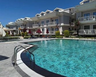 Defne Beach Makri - Fethiye - Pool