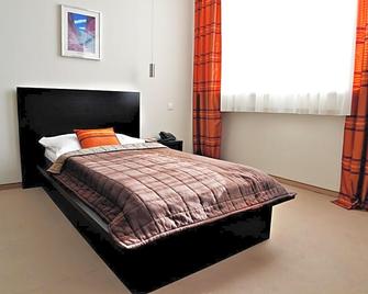 Aston Hotel - Bratislava - Bedroom