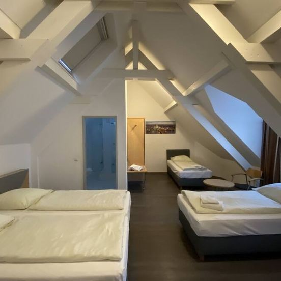 Bedroom view of Opera Hotel Köln