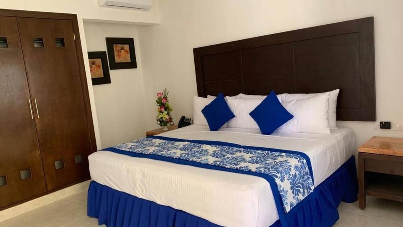 Hotel Catedral Valladolid Yucatan
