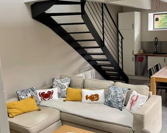 Le Courleau Lodge , charm and character, near the beach of Trez-Hir - Plougonvelin - Sala de estar
