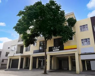 Classic Hotel Kamboj - Kharar - Building