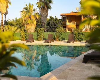 Erisch Apart - Kemer - Pool
