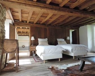 Domaine Lvd Avec Spa, Bois Et Riviere Pr - La Bloutière