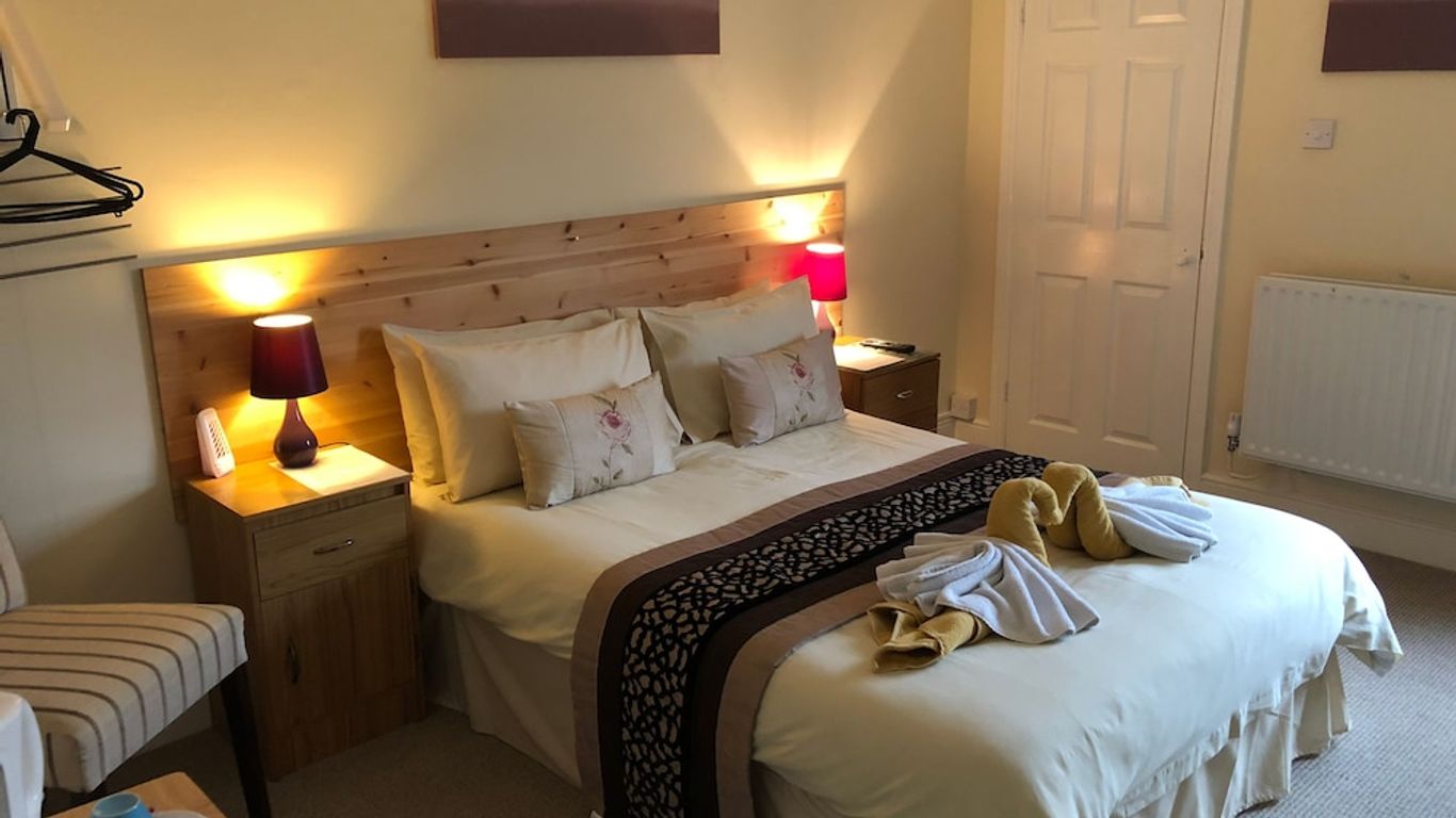 Hogwarts Bed and Continental Breakfast