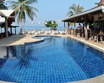 Lanta New Coconut Bungalow - Ko Lanta - Pool