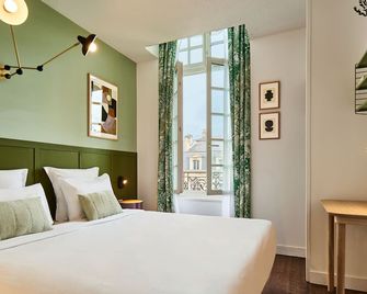 هوتل بوردو كليمينسو باي هابيكالتشر - بوردو - غرفة نوم