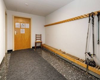 Apartment Clairiere Barzettes II Crans Montana - Crans-Montana - Hallway