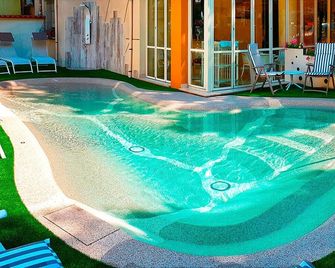 Hotel Gioiosa - Cesenatico - Pool