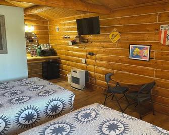Hunter Cabin-Modern Comfort in the Last Frontier (For families or casual travelers) - Tok - Habitación