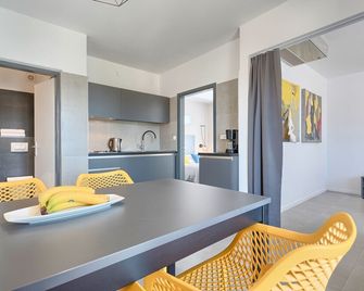 Astinian apartments Jadranka - Stinjan - Salle à manger