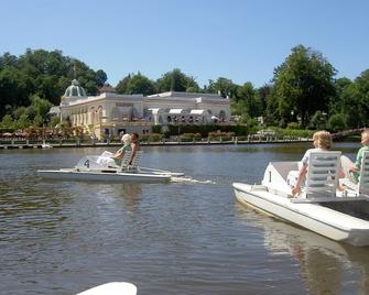 Cosy Chalet - Sleeps 2-3, Peaceful Setting, 5kms To Shops,Linen/Towels Included - Fontenay