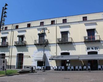 Hotel Il Santuario - Pompeji - Rakennus