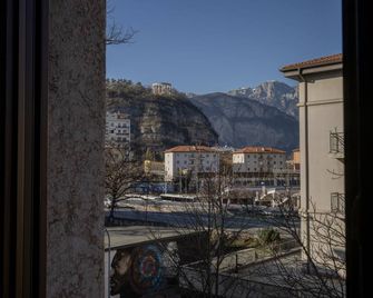 House of Bruno - Only self check-in - Trento - Balkon