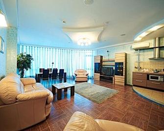 Vladimir Plaza - Briansk - Living room