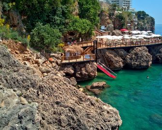 Ramada Plaza by Wyndham Antalya - Antalya