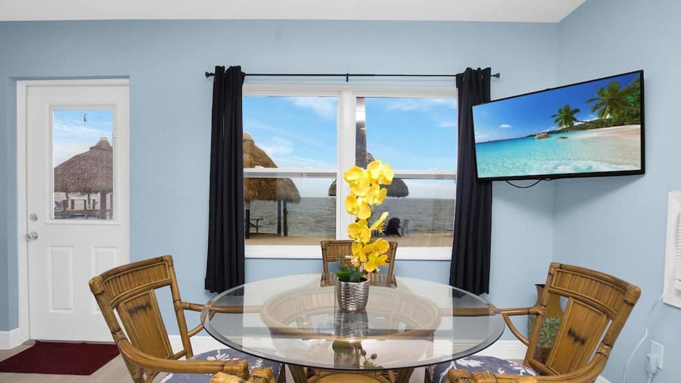 صنسيت كوف بيتش ريزورت