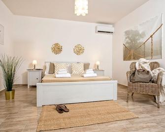 Ortigia Boutique Terrace apt - Siracusa - Bedroom