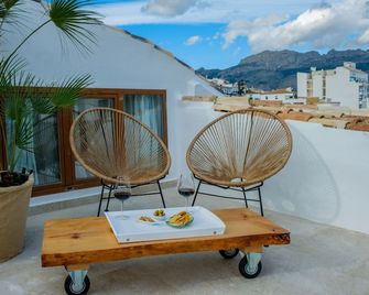 Moona Hostal Altea - Altea - Balcó