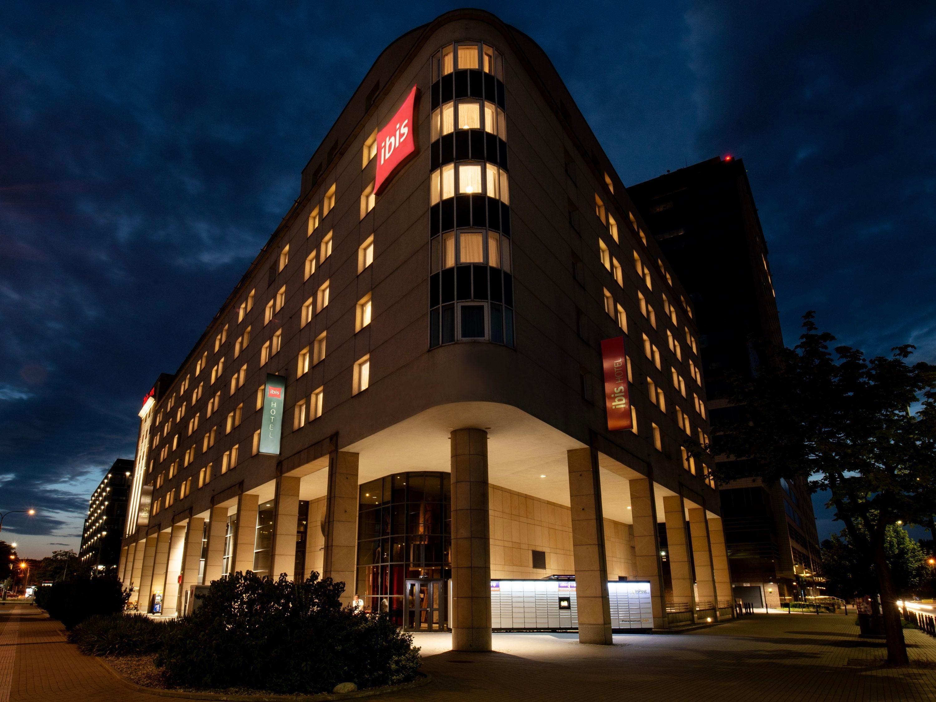 ibis Warszawa Stare Miasto (Old Town) - ורשה - בניין