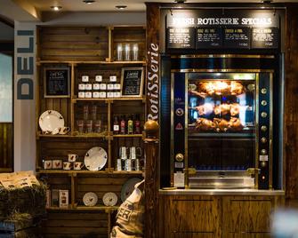 Starling Cloud - אבריסטווית' - מסעדה