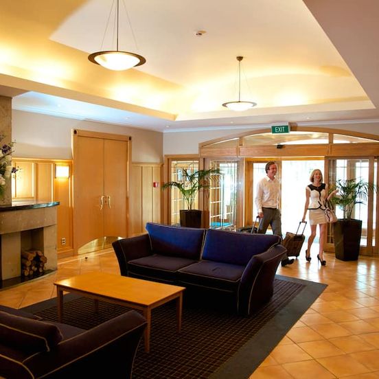 Lobby view of Brentwood Hotel