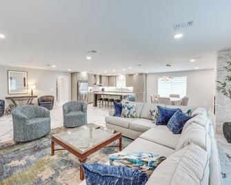 Less Than 1 Mi to SAU Newly Renovated Home with Yard! - Magnolia