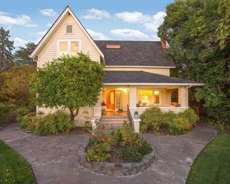 The Roost - Sun Room - Healdsburg - Edificio